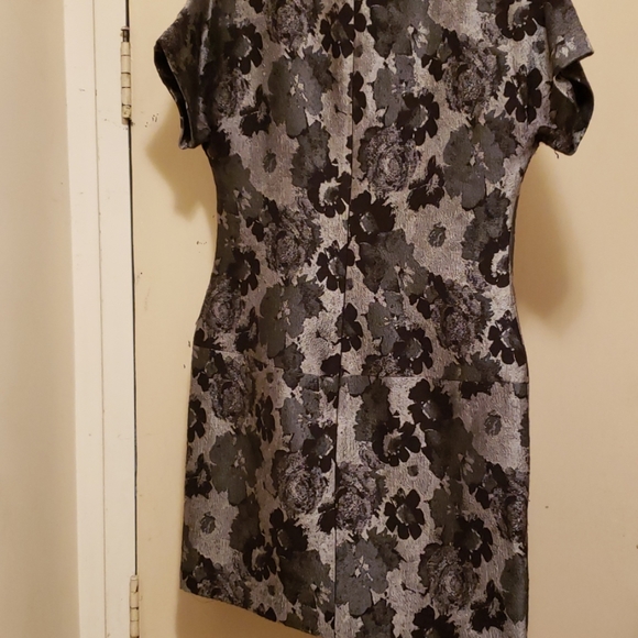 Banana Republic dress - Picture 5 of 5